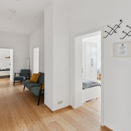 Apartment Fuer 13 Gaeste, 5 Schlafzimmer, 2 Baeder, 2 Loggia'S, Leipzig Zentrum Ost Εξωτερικό φωτογραφία