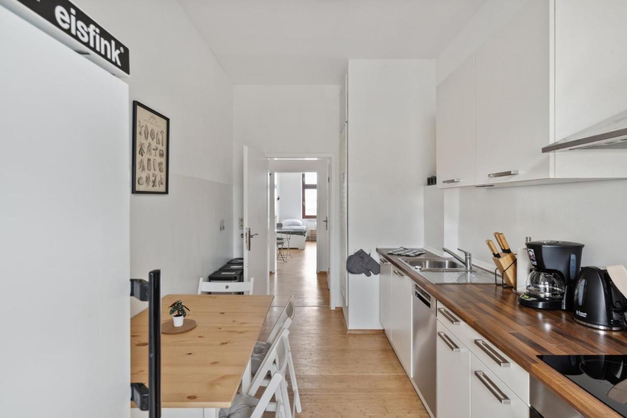 Apartment Fuer 13 Gaeste, 5 Schlafzimmer, 2 Baeder, 2 Loggia'S, Leipzig Zentrum Ost Εξωτερικό φωτογραφία